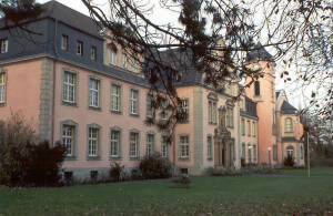 Putzfrau in Neuss finden!